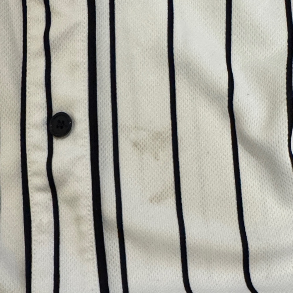 The Twilight Saga Cullen Jersey Button-Up - Picture 4 of 5